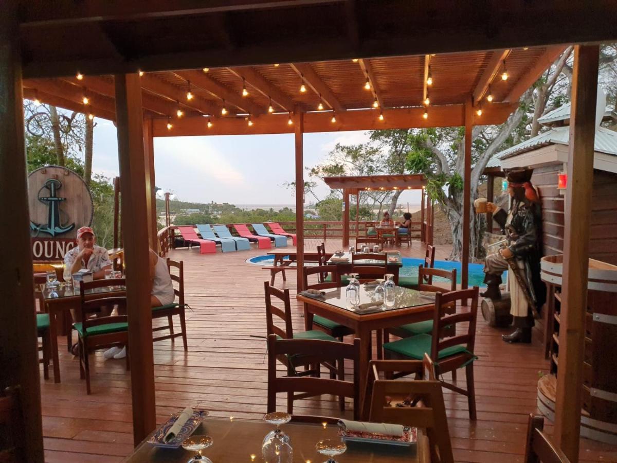 Hotel And Dive Center Roatan Yacht Club French Harbour Zewnętrze zdjęcie